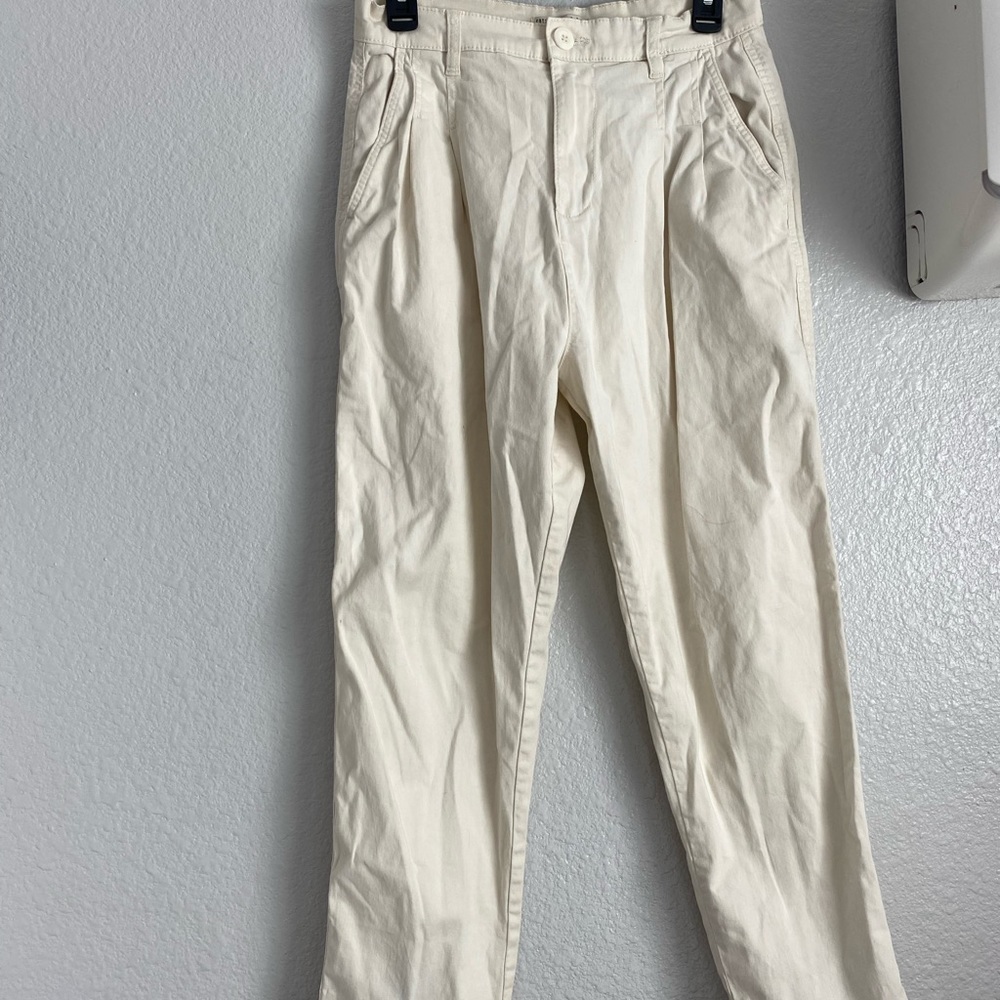 Size 6 cotton on pants light fabric stretchy material